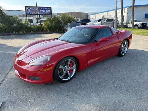 Used 2008 Chevrolet Corvette Coupe w/ Preferred Equipment Group image 2
