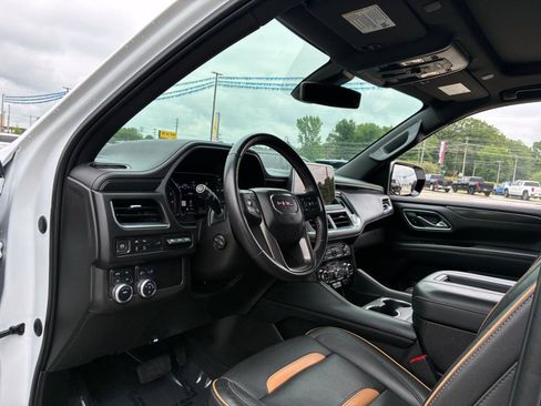 Used 2021 GMC Yukon AT4 w/ Rear Media and Nav Package AWD/4WD image 14