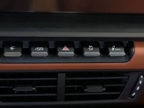 Used 2026 Porsche 911 GTS image 52