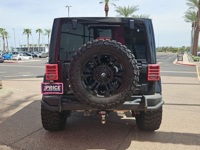 Used 2016 Jeep Wrangler Unlimited Sahara AWD/4WD image 7