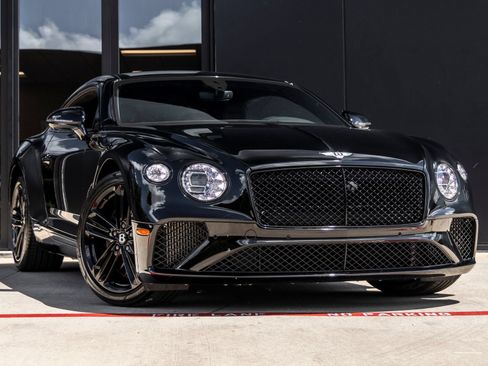 Used 2023 Bentley Continental GT Mulliner AWD/4WD image 2
