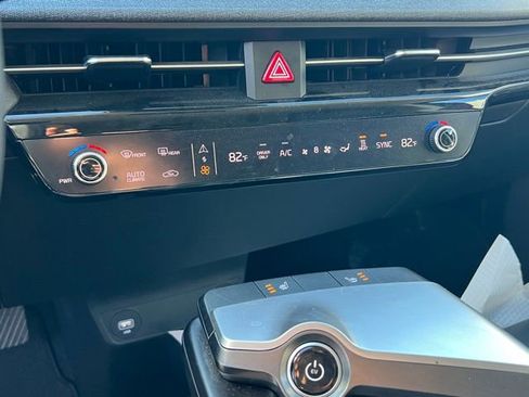 Certified 2024 Kia EV6 Light image 21