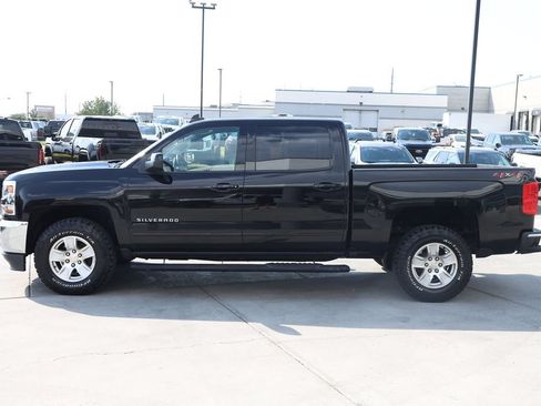 Used 2018 Chevrolet Silverado 1500 LT w/ All Star Edition AWD/4WD image 3
