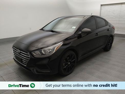 Used 2022 Hyundai Accent SE FWD image 1