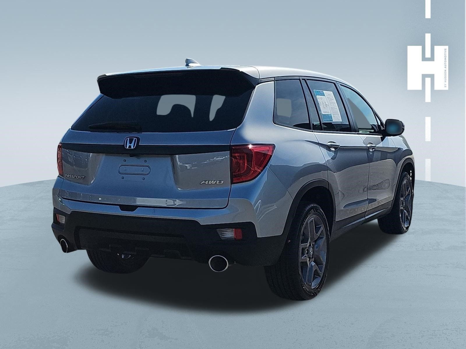 Used 2023 Honda Passport EX-L image 4
