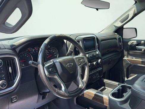 Used 2021 Chevrolet Silverado 1500 LT Trail Boss w/ Bed Protection Package AWD/4WD image 34