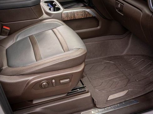 Used 2021 GMC Sierra 1500 Denali w/ Denali Ultimate Package image 37