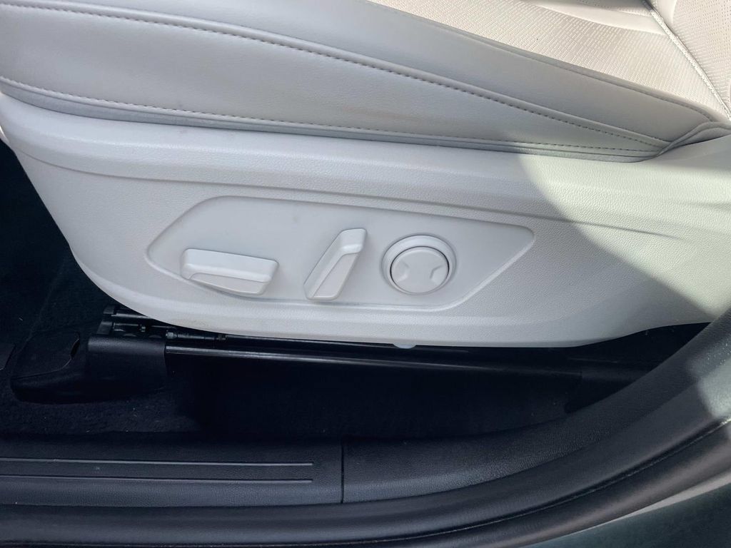 Used 2023 Kia Sorento S w/ Panoramic Sunroof Package AWD/4WD image 20