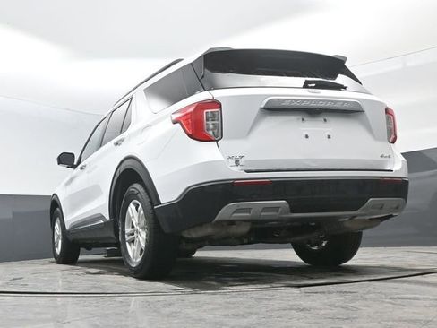 Used 2024 Ford Explorer XLT w/ Equipment Group 202A image 32
