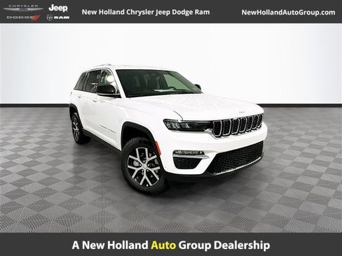 New 2025 Jeep Grand Cherokee Limited w/ Luxury Tech Group II image 1