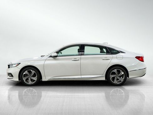 Used 2020 Honda Accord EX image 2