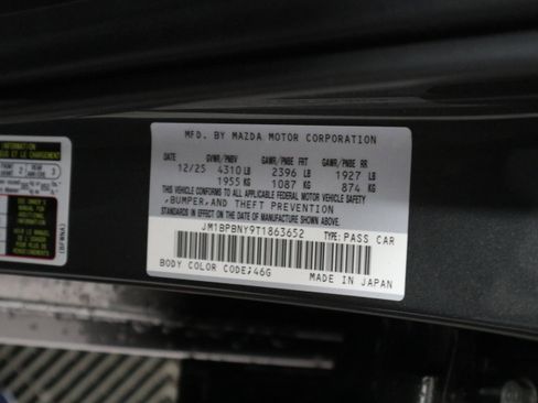 New 2026 MAZDA MAZDA3 Hatchback w/Premium Plus Pkg image 36