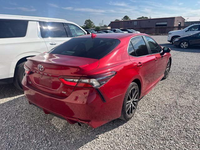 Used 2021 Toyota Camry SE FWD image 4