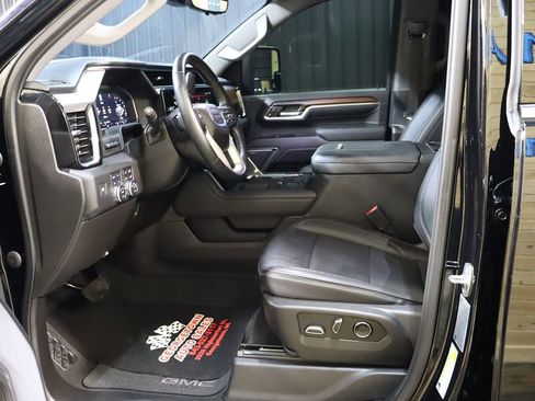 Used 2024 GMC Sierra 2500 Denali w/ Denali Reserve Package image 44