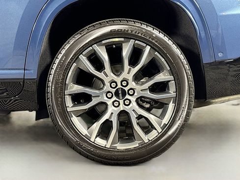 New 2026 GMC Acadia Denali Ultimate AWD/4WD image 33
