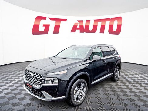 Used 2023 Hyundai Santa Fe SEL image 3