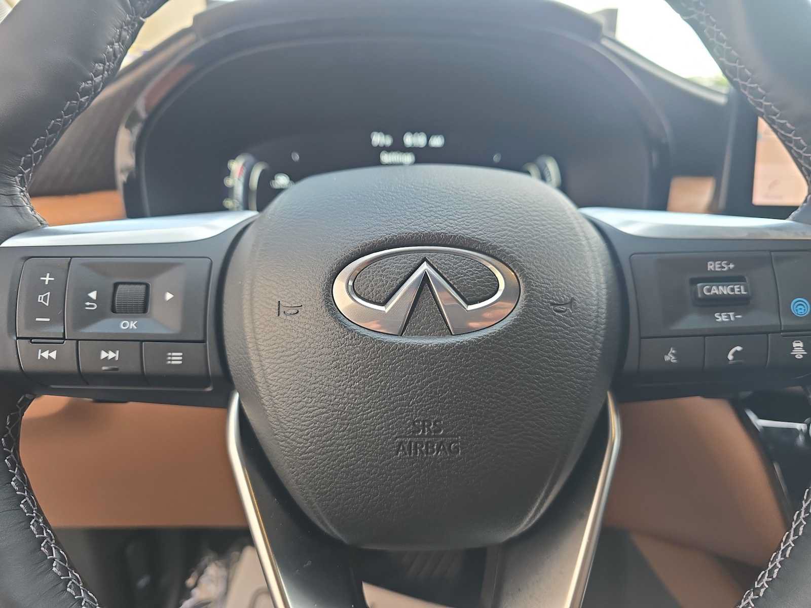 Certified 2024 INFINITI QX60 Autograph w/ Cargo Package AWD/4WD image 27