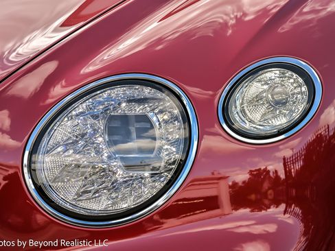 Used 2020 Bentley Continental GT image 6