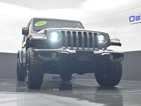 Used 2022 Jeep Wrangler Unlimited Rubicon 4xe w/ Cold Weather Group AWD/4WD image 39