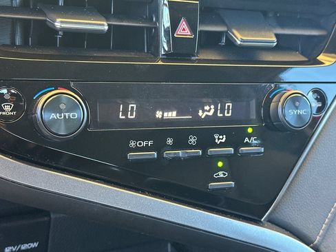 Certified 2024 Toyota Camry SE FWD image 22