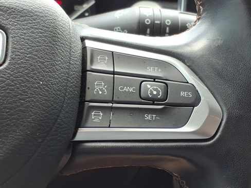 Used 2022 Jeep Compass Limited AWD/4WD image 24