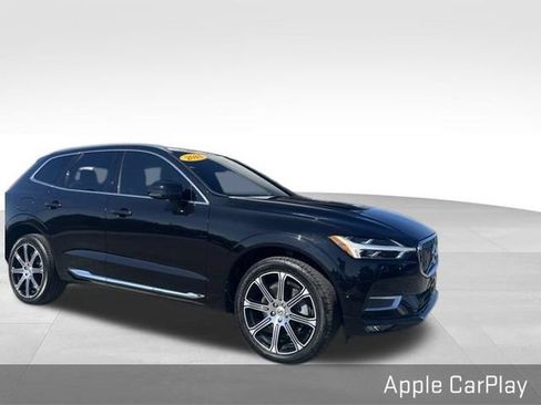 Used 2018 Volvo XC60 T6 Inscription w/ Luxury Seat Package AWD/4WD image 2