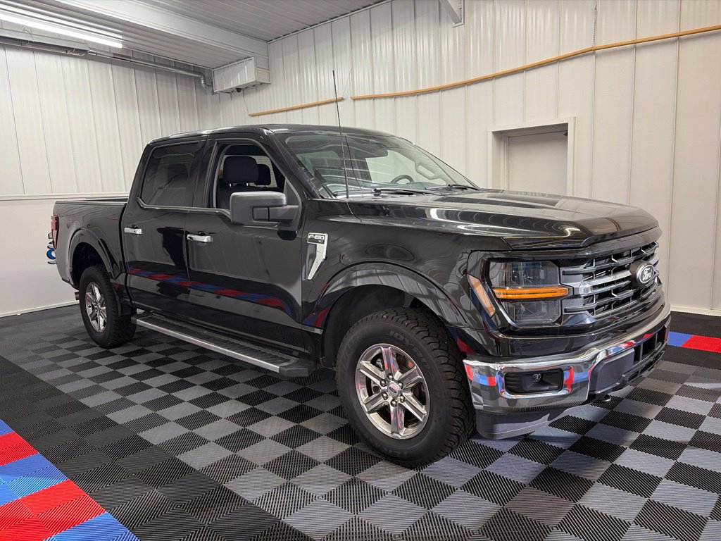 Used 2025 Ford F150 XLT w/ Equipment Group 301A Standard AWD/4WD image 3