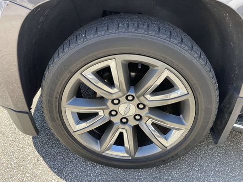 Used 2016 Chevrolet Tahoe LTZ AWD/4WD image 2