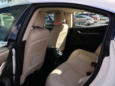 Used 2018 Maserati Ghibli S Q4 image 36