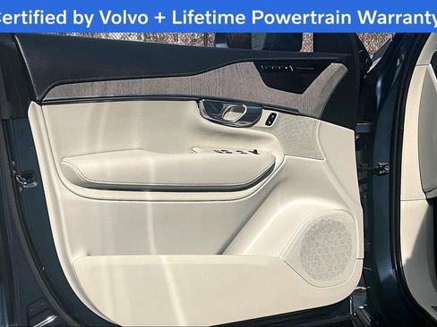 Used 2023 Volvo XC90 B6 Ultimate w/ Protection Package image 23
