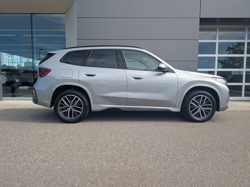 Used 2026 BMW X1 xDrive28i AWD/4WD image 8