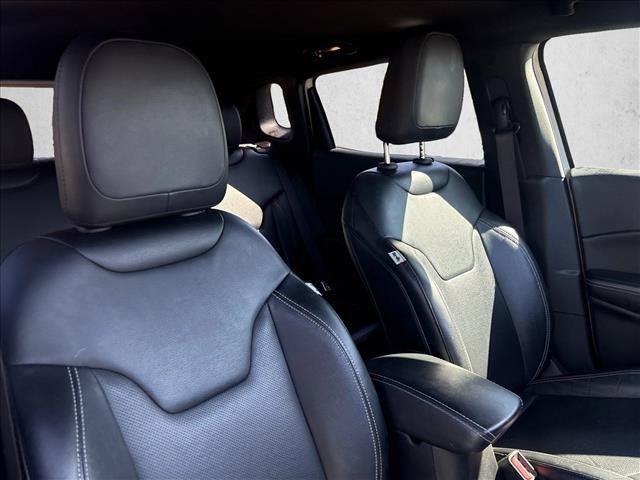 Used 2021 Jeep Compass Latitude FWD image 28