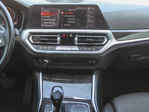 Used 2021 BMW 330i Sedan w/ Convenience Package image 15