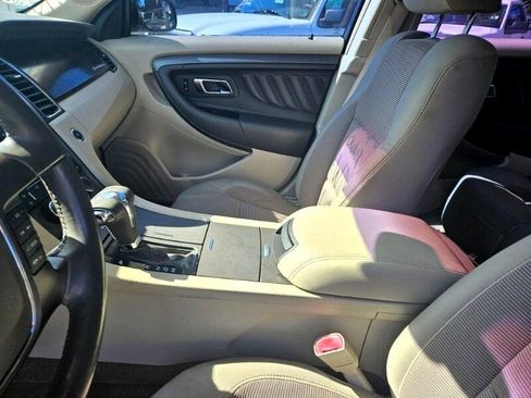 Used 2012 Ford Taurus SEL image 8