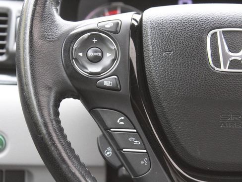 Used 2016 Honda Pilot Elite image 43