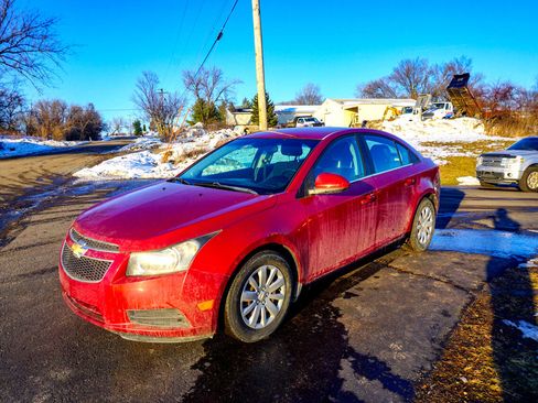 Used 2011 Chevrolet Cruze LT image 7