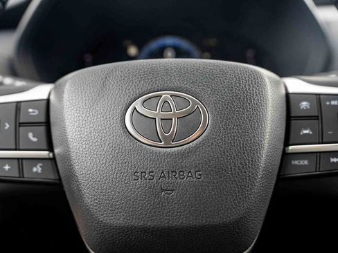 New 2026 Toyota Grand Highlander FWD image 12