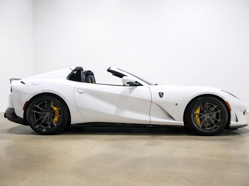 Used 2022 Ferrari 812 GTS RWD image 89