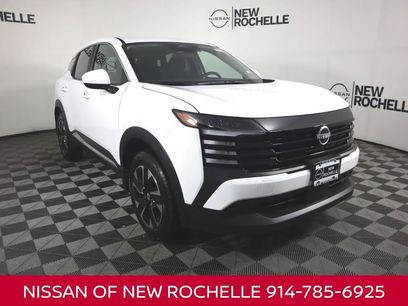 New 2025 Nissan Kicks SV