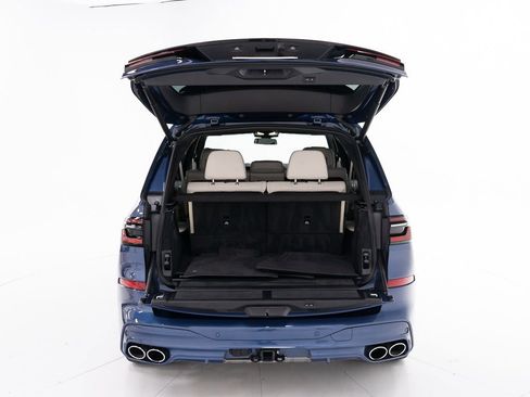 Used 2025 BMW ALPINA XB7 AWD/4WD image 46