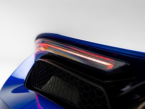 Used 2018 McLaren 720S Performance RWD image 35
