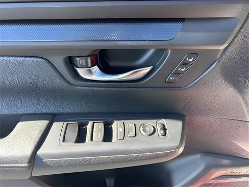 Used 2025 Honda CR-V Sport-L image 5