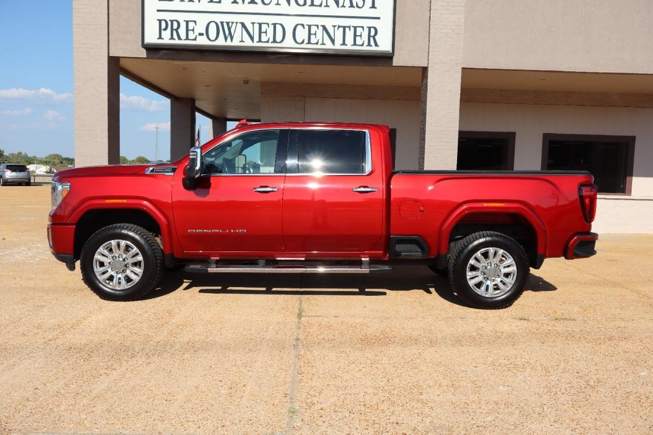 Used 2022 GMC Sierra 2500 Denali AWD/4WD image 2