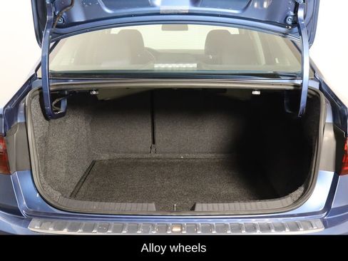 Used 2020 Volkswagen Jetta S image 10