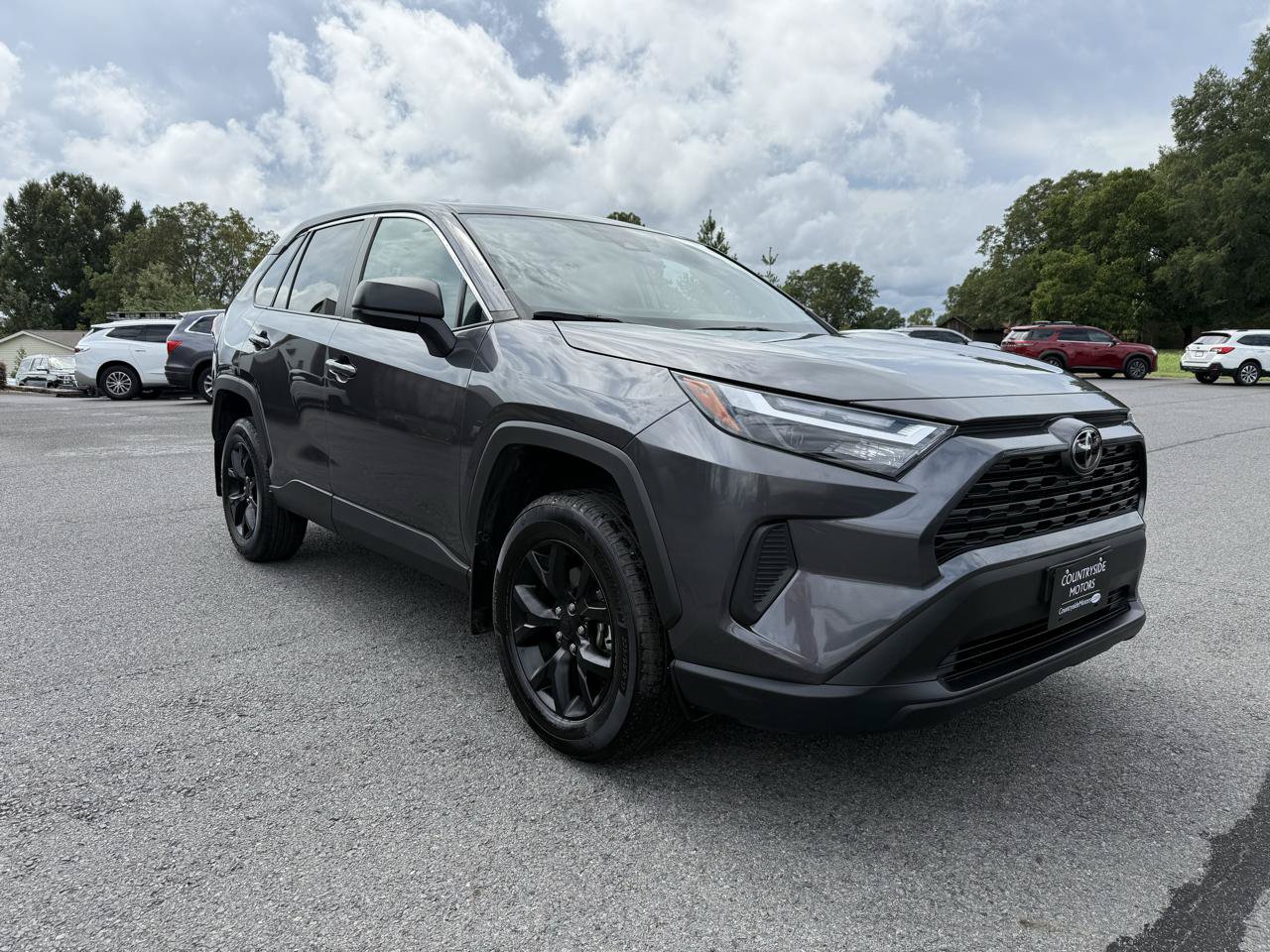 Used 2024 Toyota RAV4 LE FWD image 8