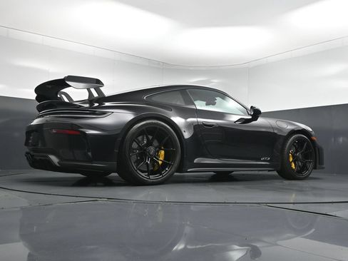 Certified 2026 Porsche 911 GT3 w/ Chrono Package RWD image 29