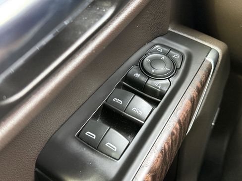 Used 2020 GMC Sierra 1500 Denali w/ Driver Alert Package II AWD/4WD image 24
