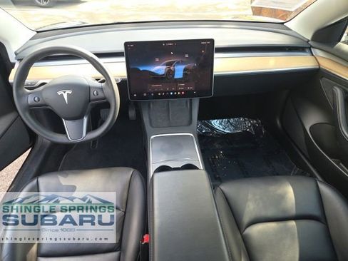 Used 2022 Tesla Model 3 Long Range AWD/4WD image 19