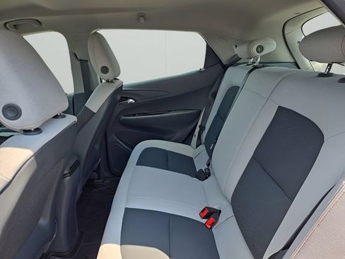 Used 2021 Chevrolet Bolt LT FWD image 12