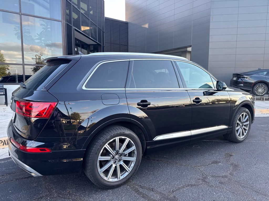 Used 2018 Audi Q7 2.0T Premium Plus w/ Premium Plus Package AWD/4WD image 3